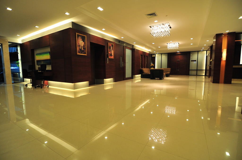 Navarat Heritage Hotel Kamphaeng Phet Esterno foto