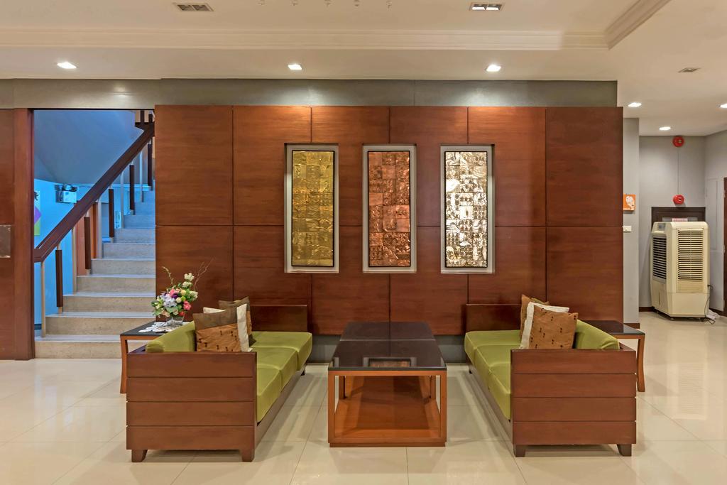 Navarat Heritage Hotel Kamphaeng Phet Esterno foto