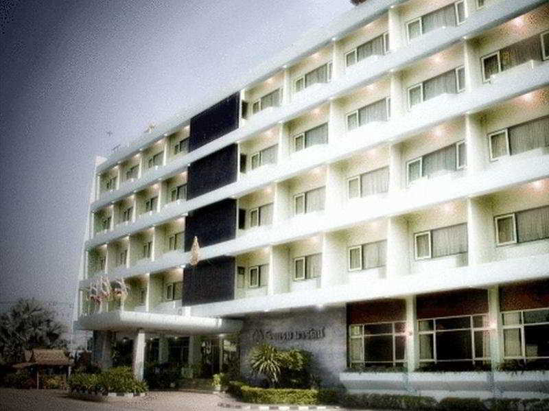 Navarat Heritage Hotel Kamphaeng Phet Esterno foto