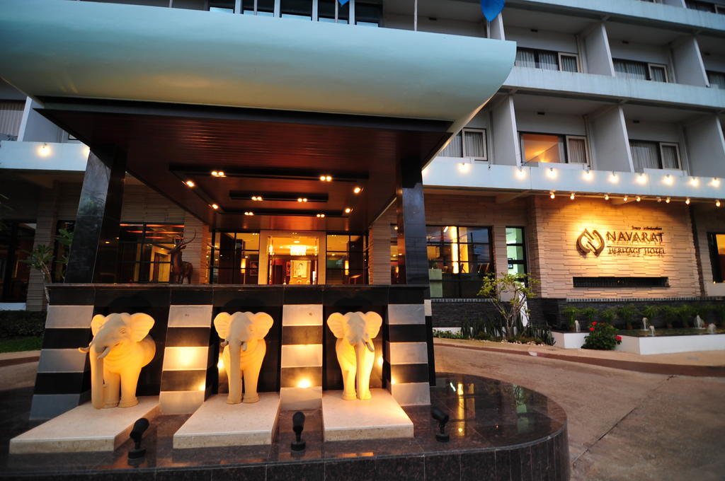 Navarat Heritage Hotel Kamphaeng Phet Esterno foto